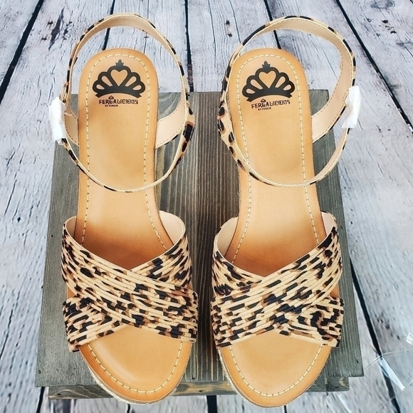 Fergalisious Pardy espadrille platform sandal 7.5 - Picture 6 of 10